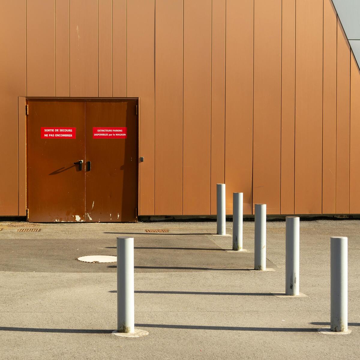 types of anti-ram bollards - California Security Glass
